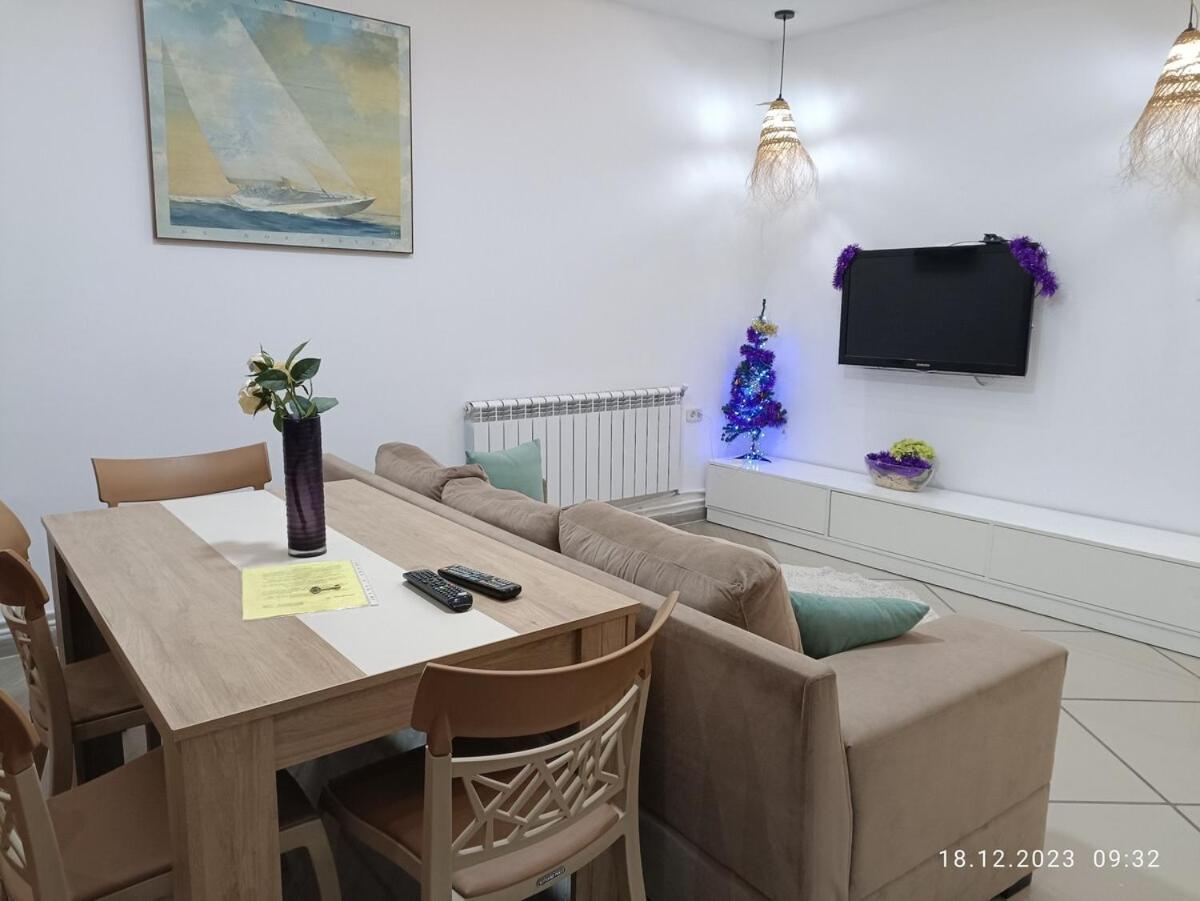 Fufa Haute Standing Appartment S2 Center 莫纳斯提尔 外观 照片
